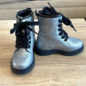 Adrienne Vittadini Bambini Girls Boots